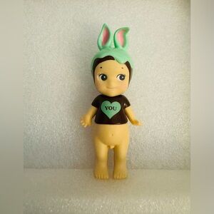 Sonny Angel Gift of Love Mint Green Rabbit